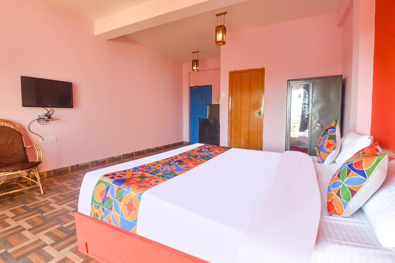 Fabexpress The Voyage Hotel Морджим Екстериор снимка